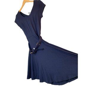 Carmen Marc Valvo Navy Fit & Flare Dress S Scoop Gold cap sleeve NWT $128 10041